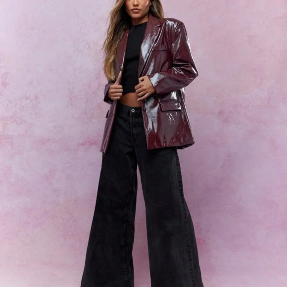 Burgundy Party Women's Shiny Faux Leather Oversized Blazer - Picture 3 of 4